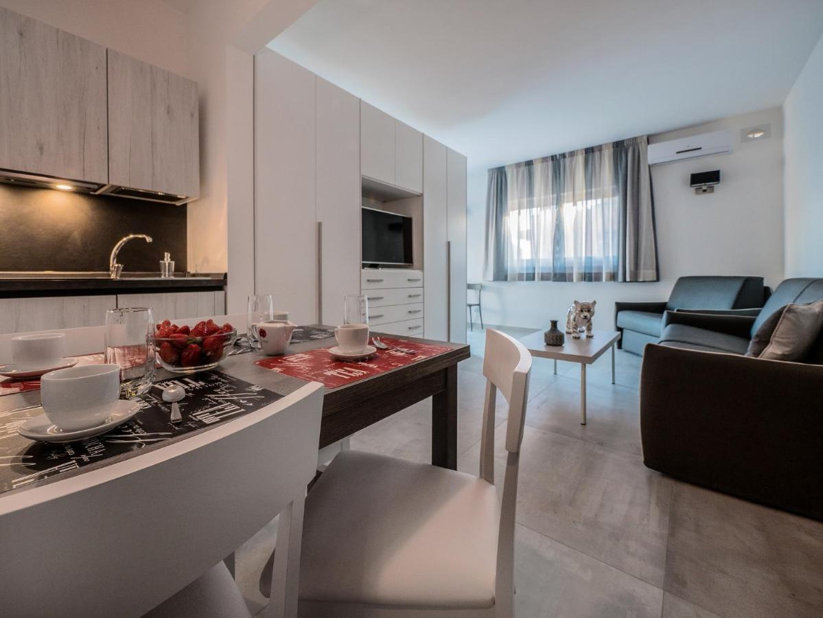 Cozy Studio-Flat In Paceville Saint Julian's Екстер'єр фото